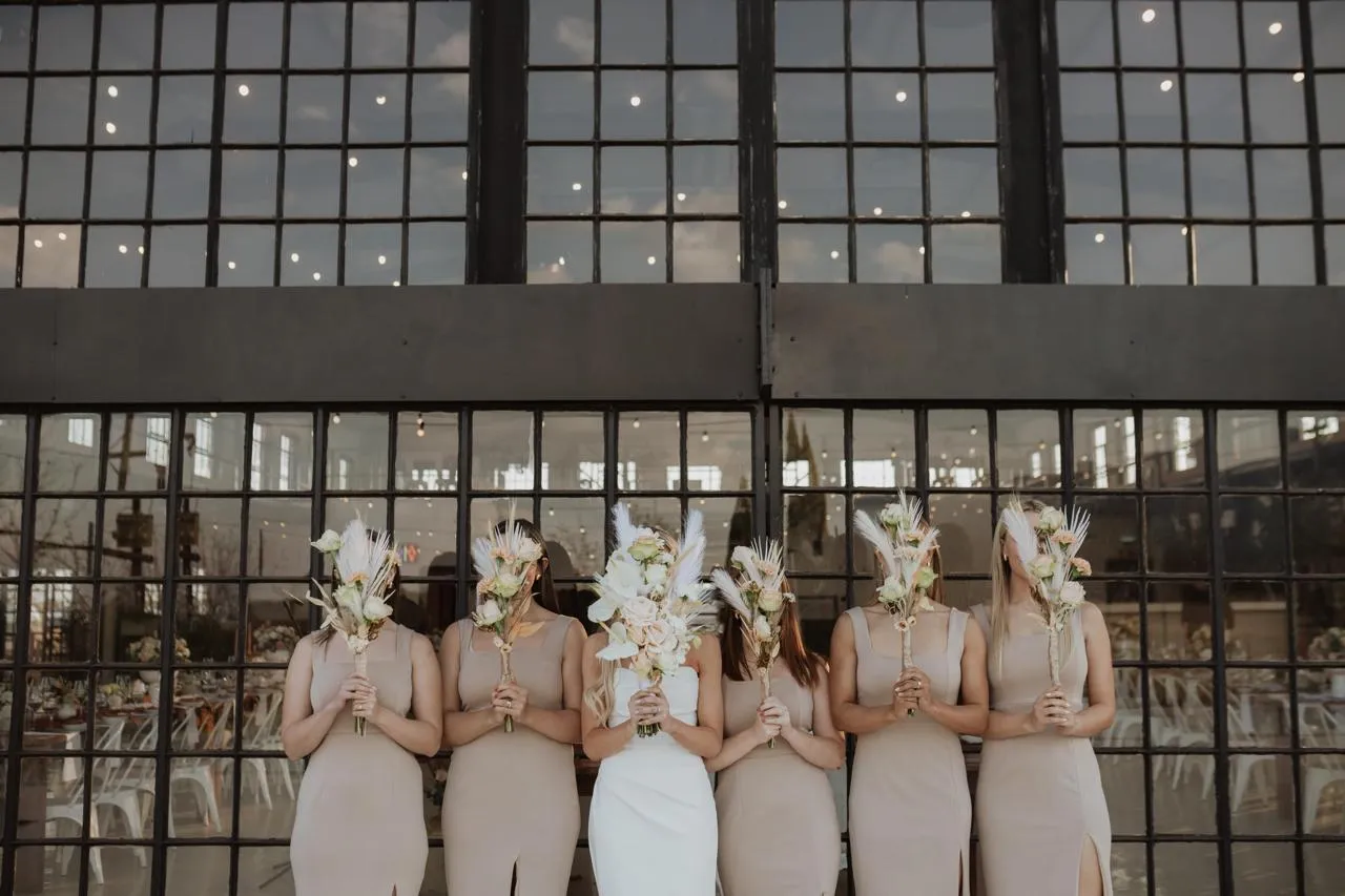 Bridesmaids' bouquets at The Nut Farm, Hartbeespoortdam