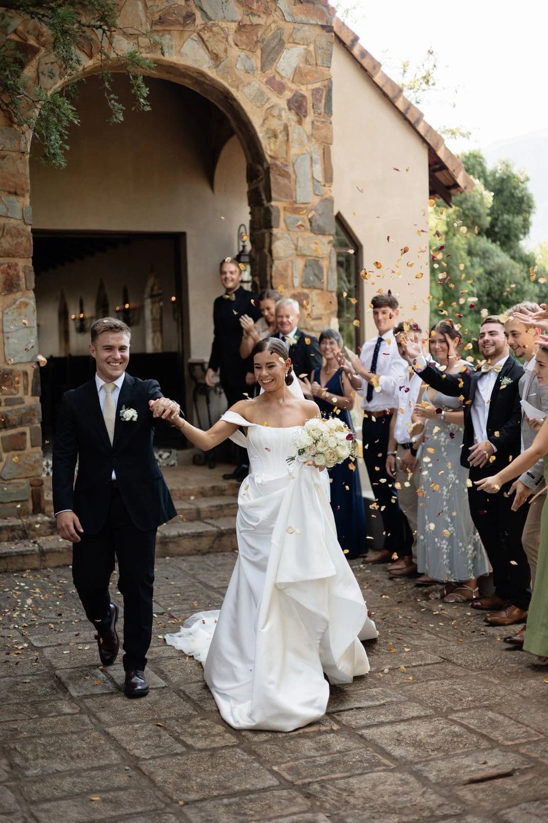 Luxury wedding table styling at Green Leaves Country Estate