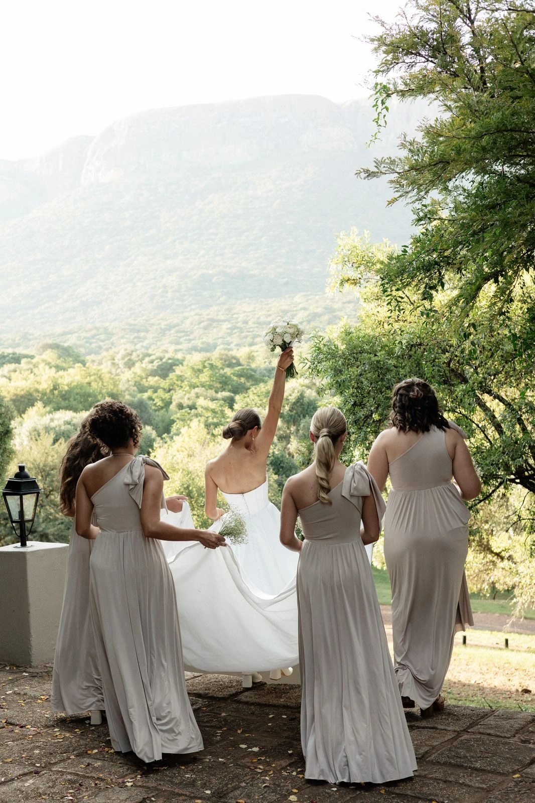 Wedding flowers at Green Leaves Country Estate