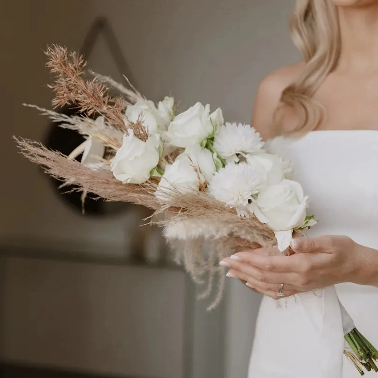 Luxury wedding table styling at The Barn at Redstone